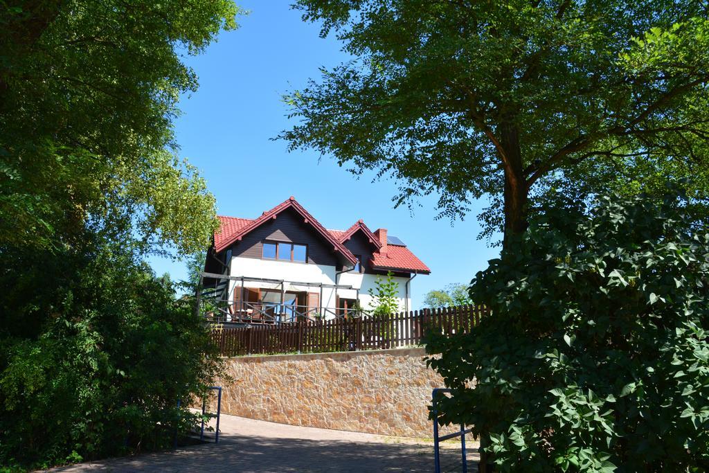 House With A Garden * Bolechowice